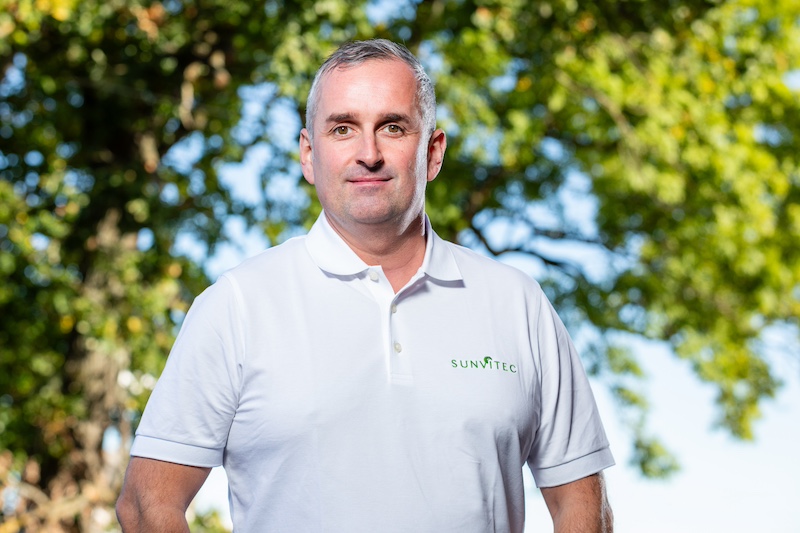 Nico Lenk, Buchhaltung