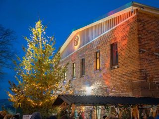 2. Advent 2023: Kleiner traditioneller Weihnachtsmarkt in Nauendorf