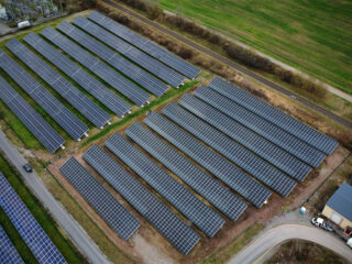 Solarpark Einhausen: Freiflächenanlage in Thüringen von Sunvitec