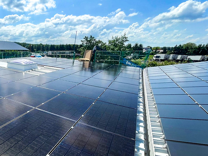 Präzisionsdreherei Klein GmbH - Gewerbliche Photovoltaikanlage mit Großspeicher