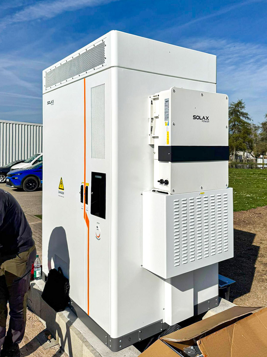 Präzisionsdreherei Klein GmbH - Gewerbliche Photovoltaikanlage mit Großspeicher